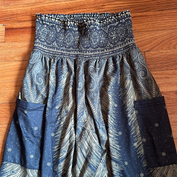 High waisted summer flowy pants. - Picture 3 of 3